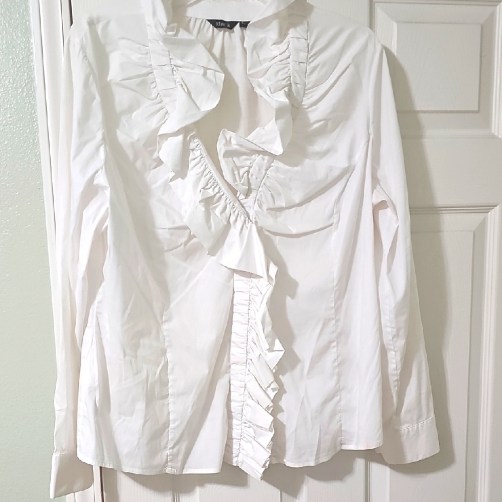 Elegant White Ruffled Women's Blouse